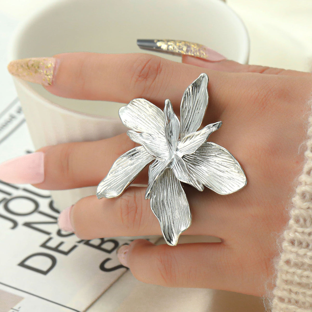 Beautiful Gold Ring with Unique Style