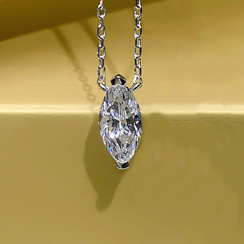 Romantic Necklace for Special Moments