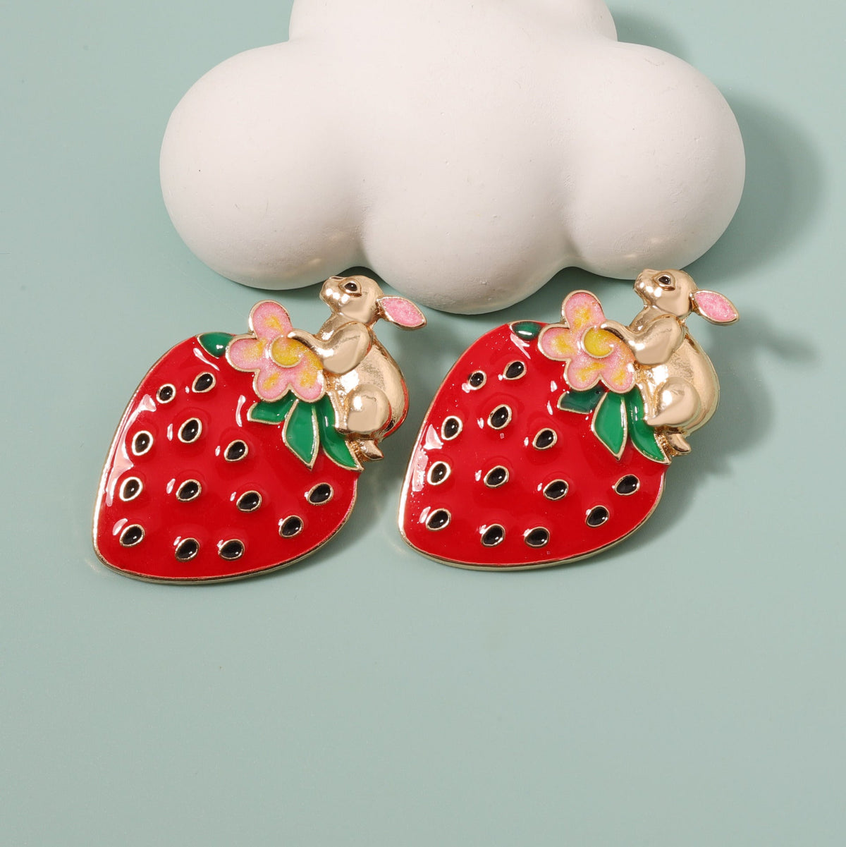 Classic Earring with Timeless Appeal