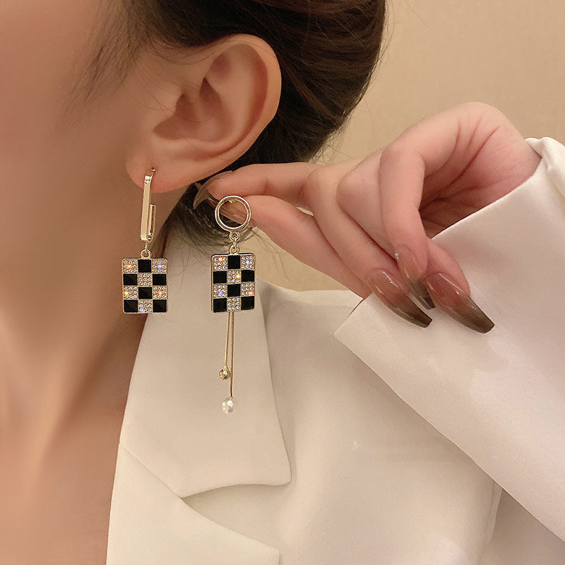 Romantic Earring for Special Moments