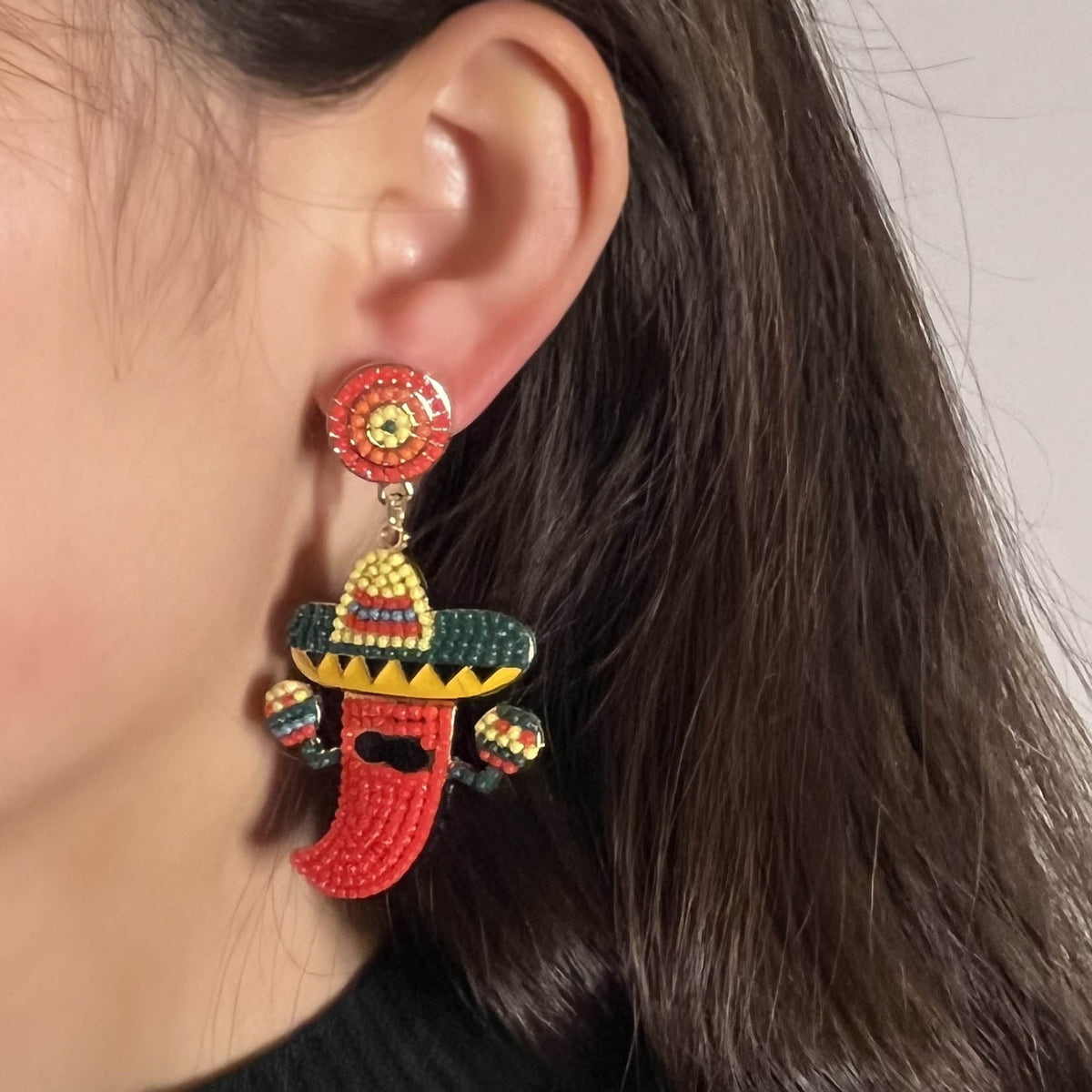 Charming Earring for Any Occasion