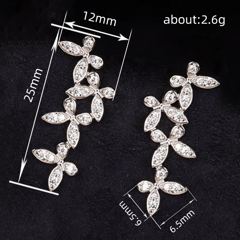 Charming Earring for Any Occasion