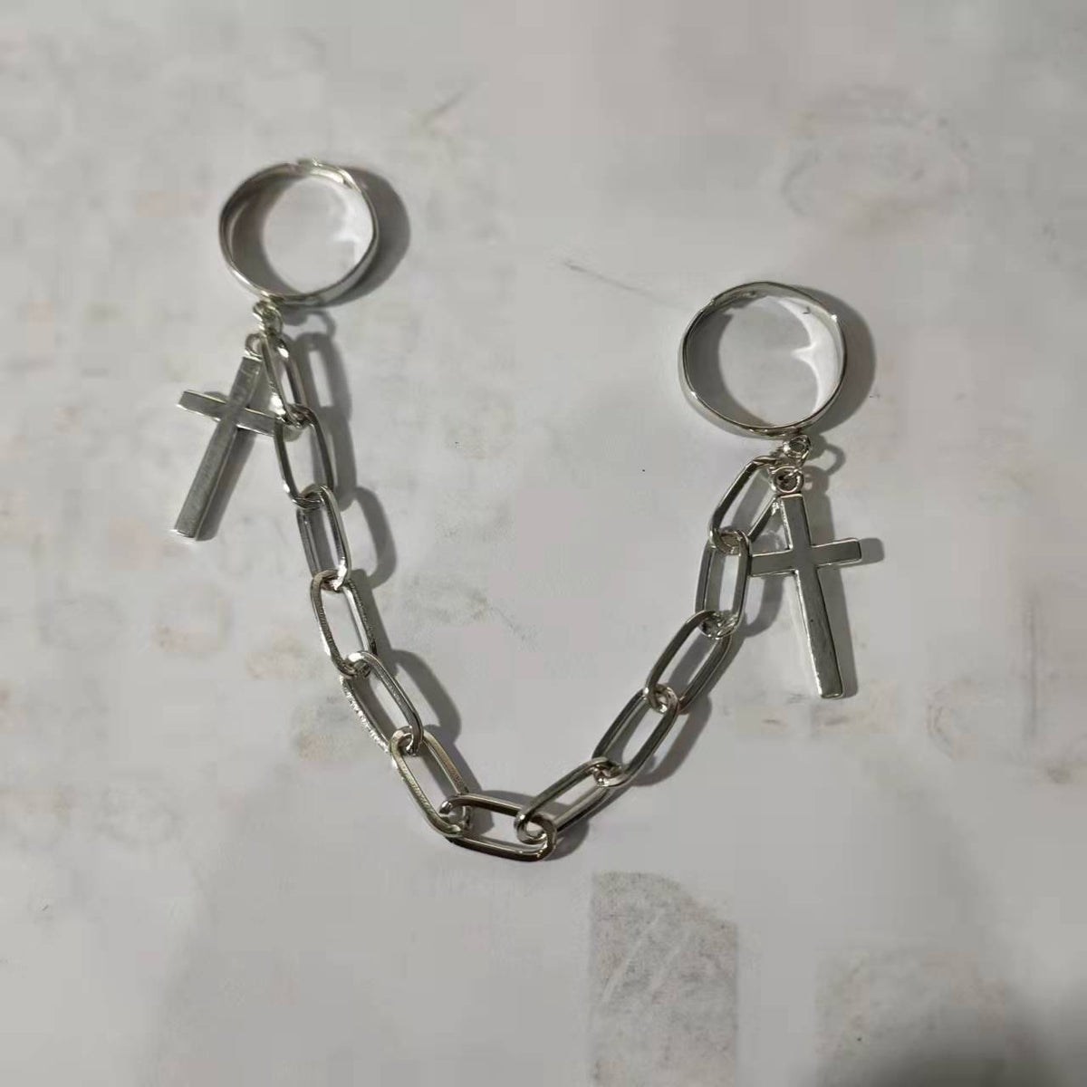 Classic Chain with Timeless Appeal