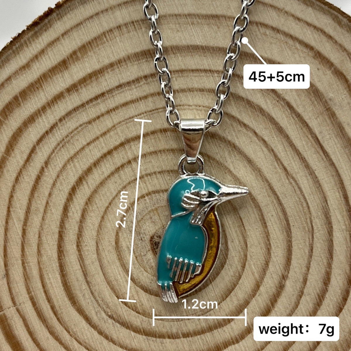 Stunning Silver Necklace for Daily Wear