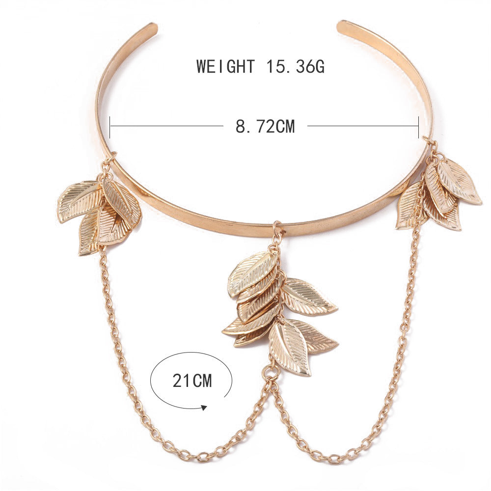 Classic Gold Bracelet with Timeless Appeal