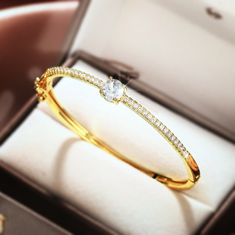 Elegant Piece for Every Occasion