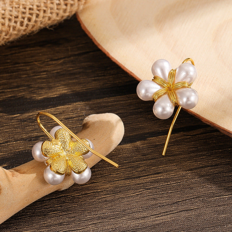 Classic Earring with Timeless Appeal