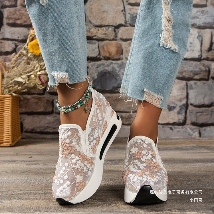 Chic Orthopedic Shoes with Unique Design