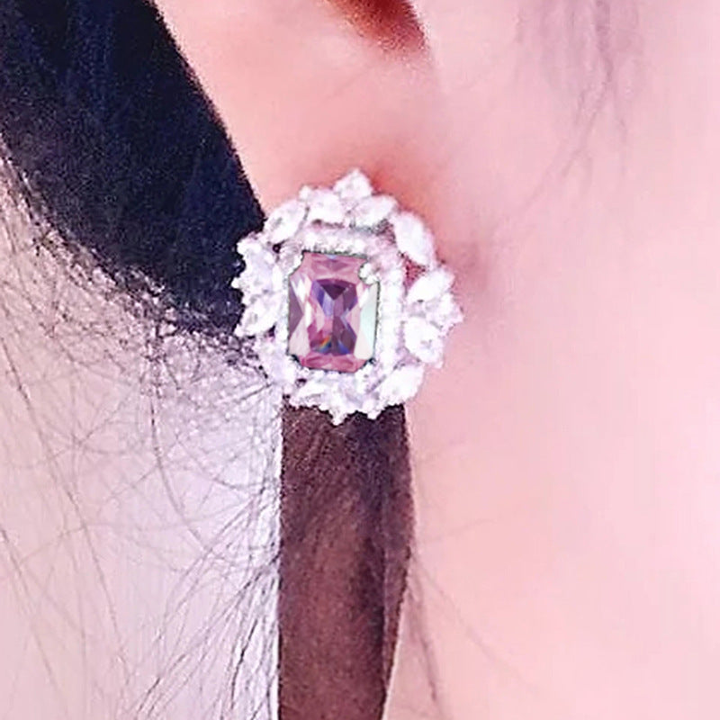 Stunning Earring for Daily Wear