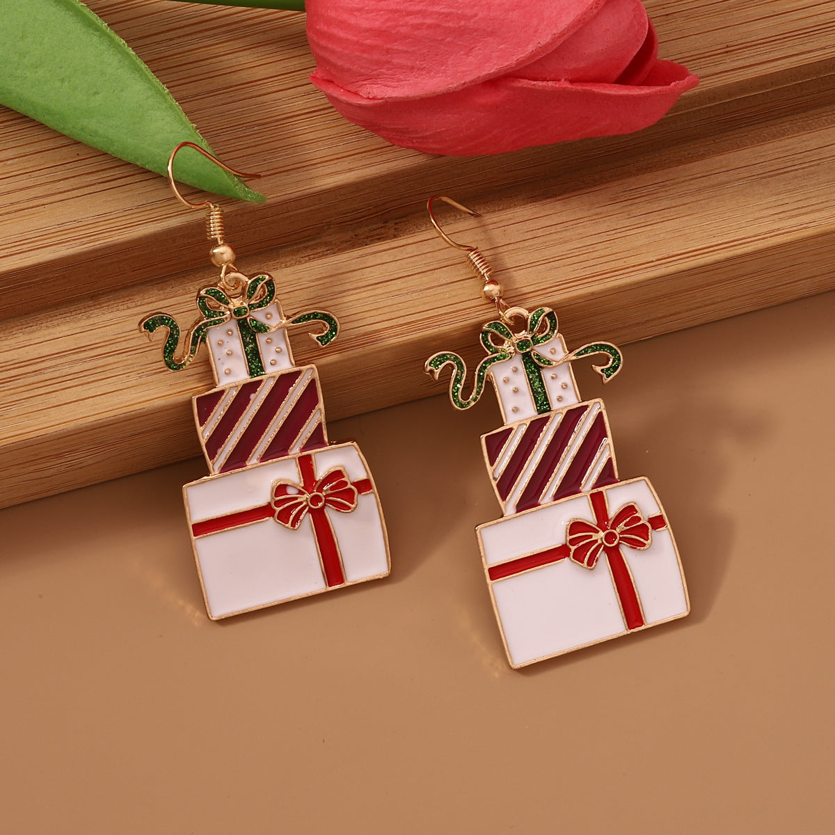 Charming Earring for Any Occasion