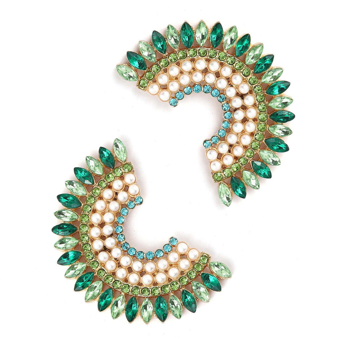 Classic Pearl Earring with Timeless Appeal