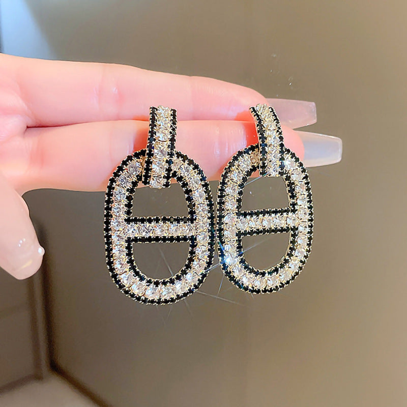 Stunning Earring for Daily Wear