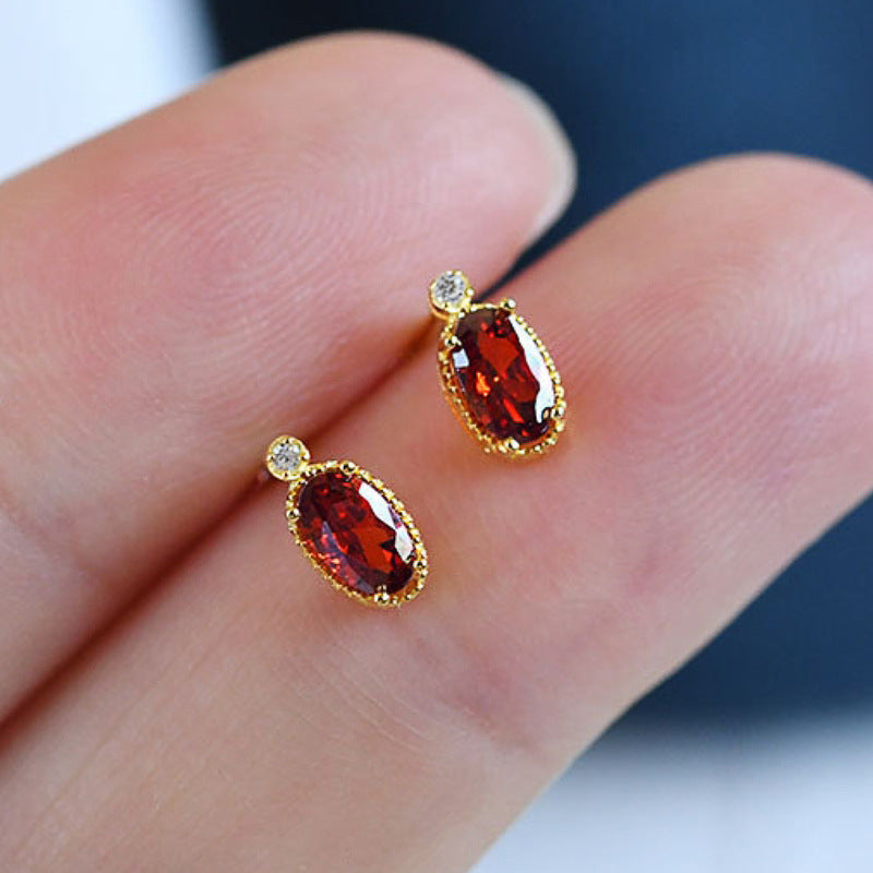 Charming Earring for Any Occasion