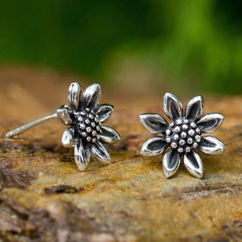 Charming Piece for Any Occasion