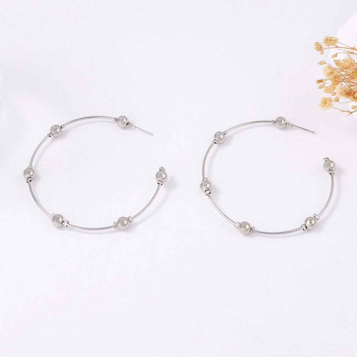 Charming Piece for Any Occasion