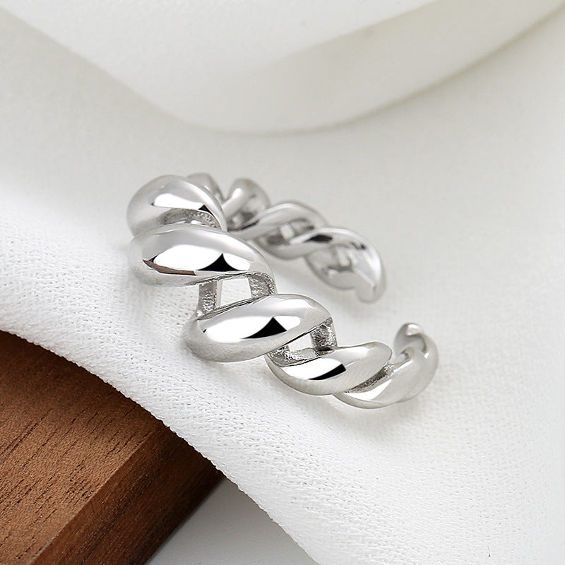 Romantic Gold Ring for Special Moments