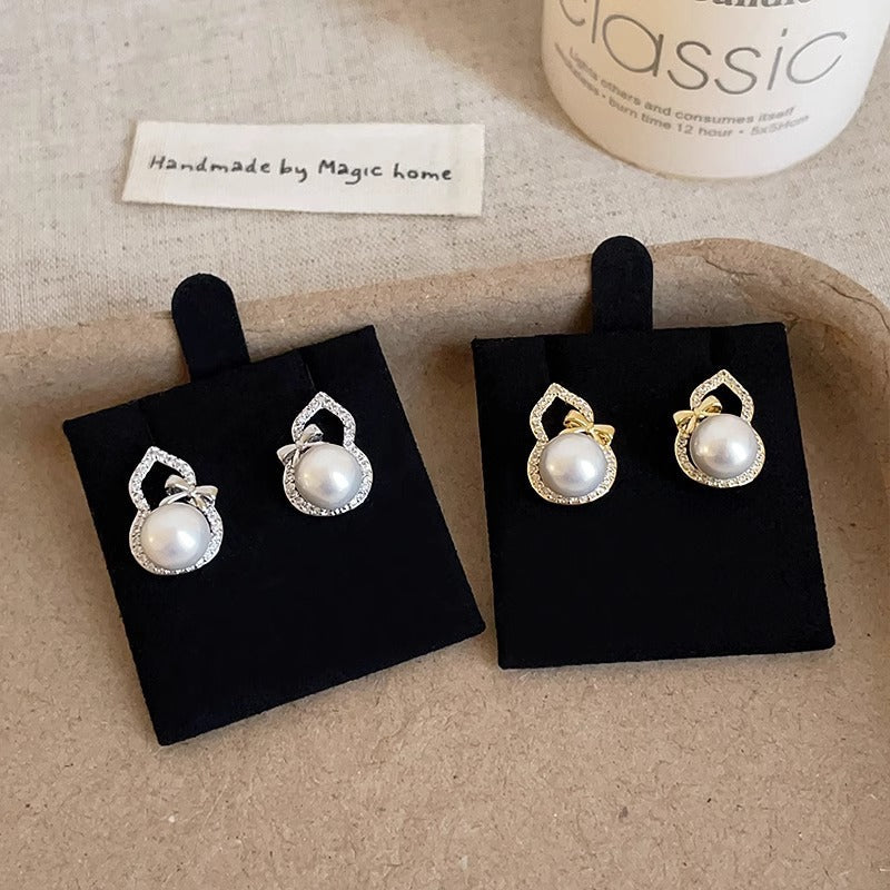 Delicate Artisan Pearl Earring
