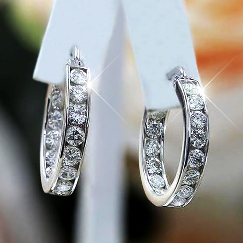 Classic Earring with Timeless Appeal