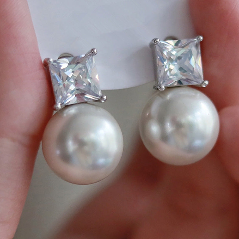 Delicate Artisan Pearl Earring