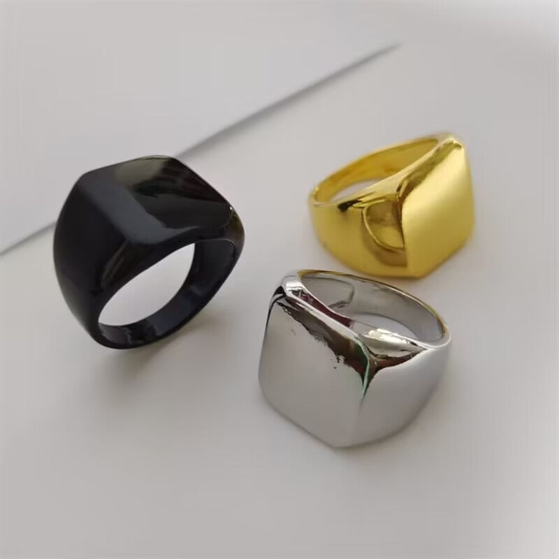 Stunning Ring for Daily Wear