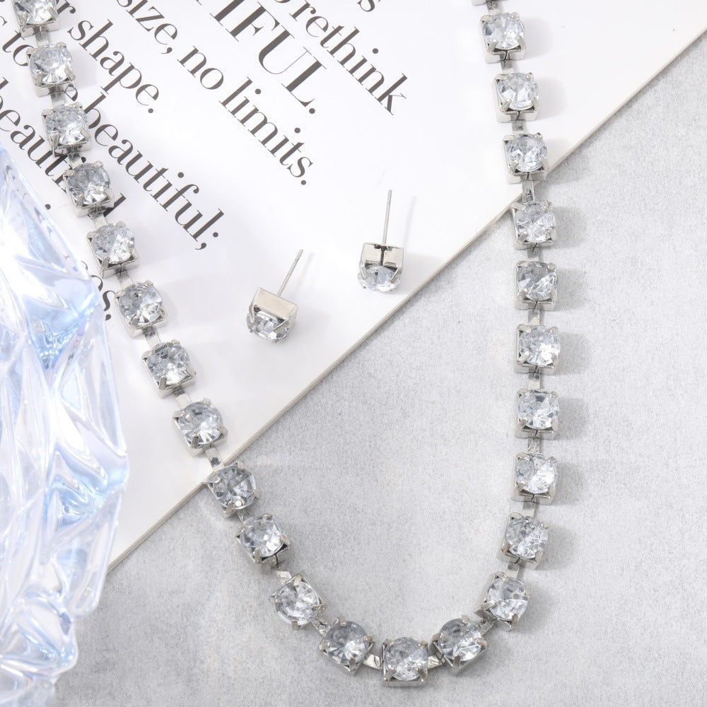 Romantic Necklace for Special Moments