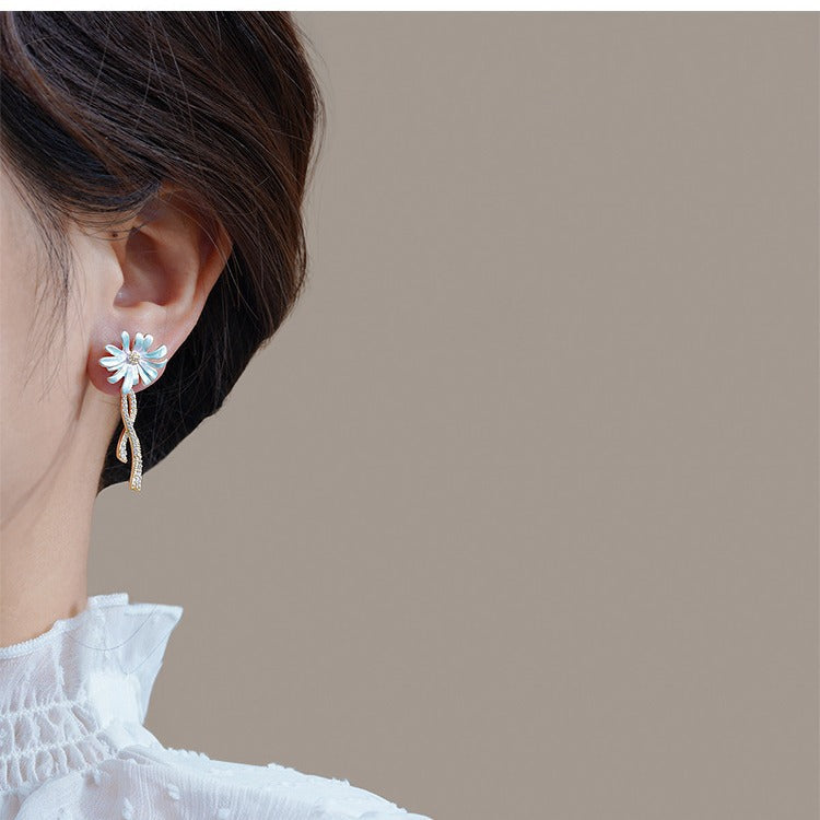 Beautiful Earring with Unique Style