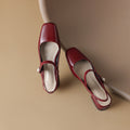Graceful Orthopedic Sandals for Modern Look