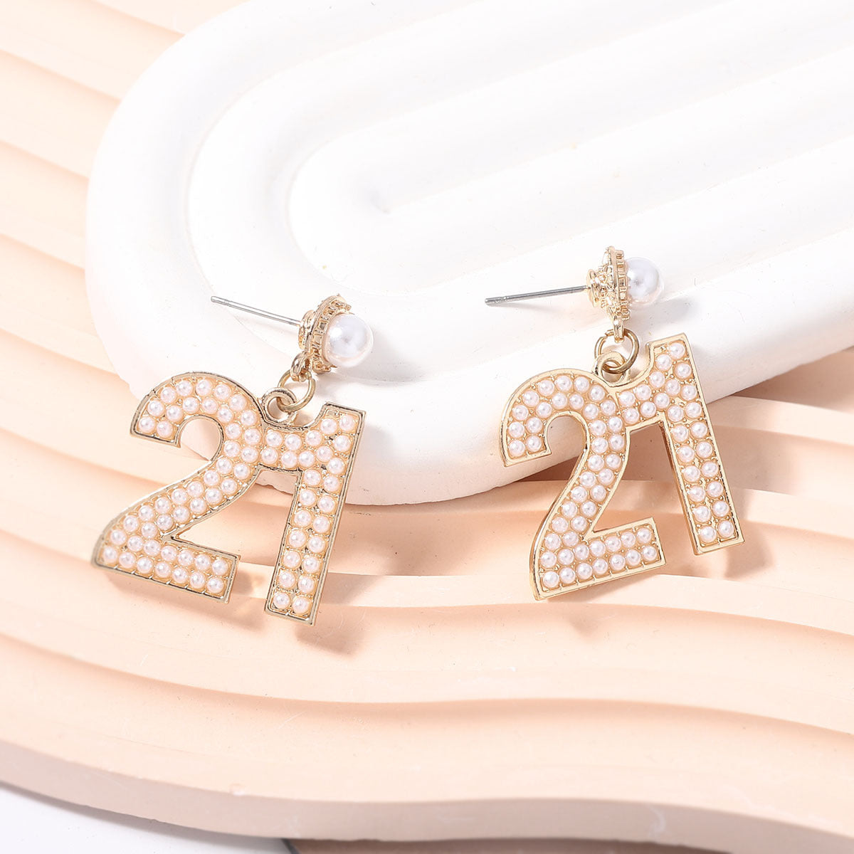 Beautiful Earring with Unique Style