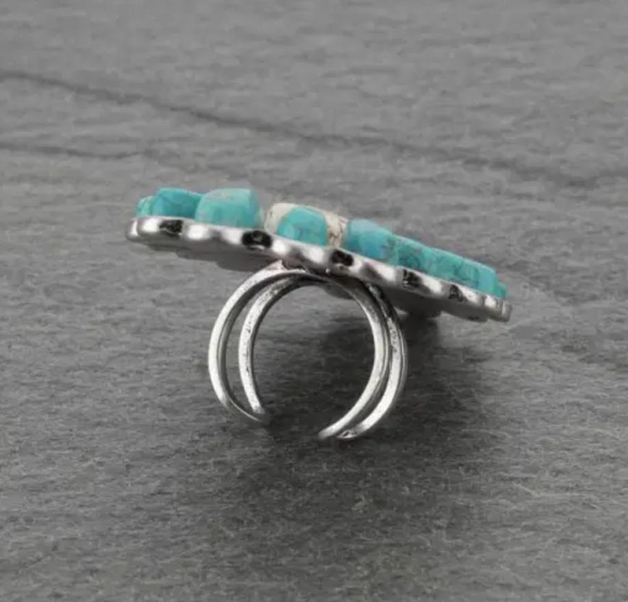Stunning Silver Ring for Daily Wear