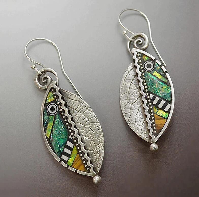 Charming Earring for Any Occasion