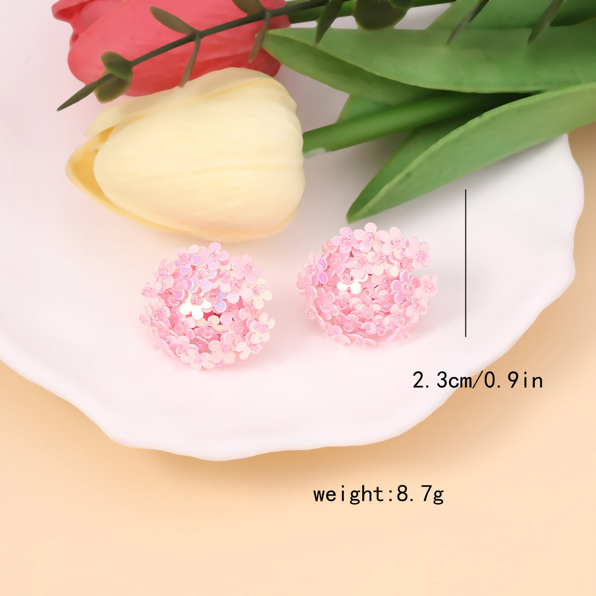 Charming Earring for Any Occasion