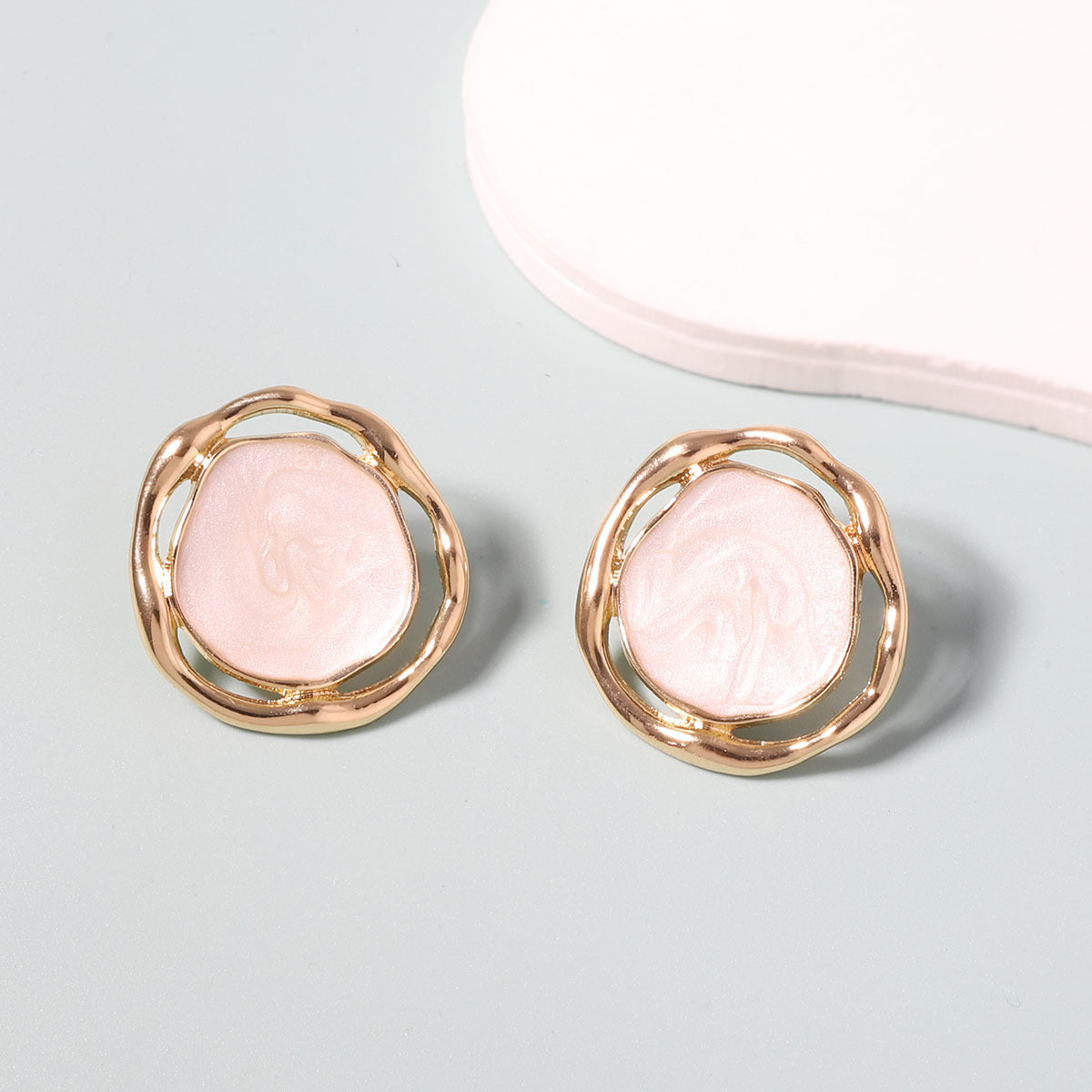 Elegant Earring for Every Occasion