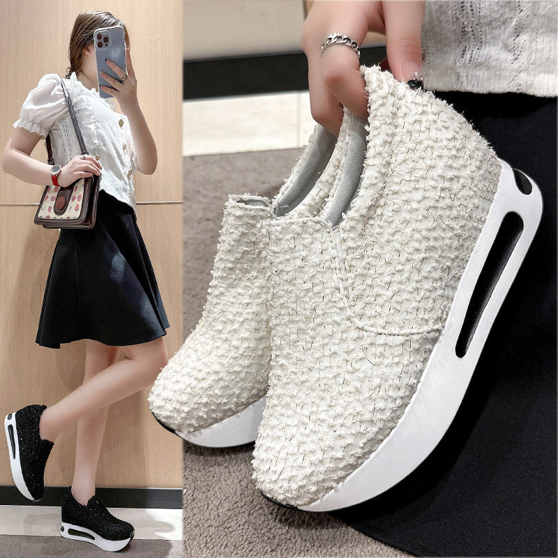 Graceful Orthopedic Shoes for Modern Look