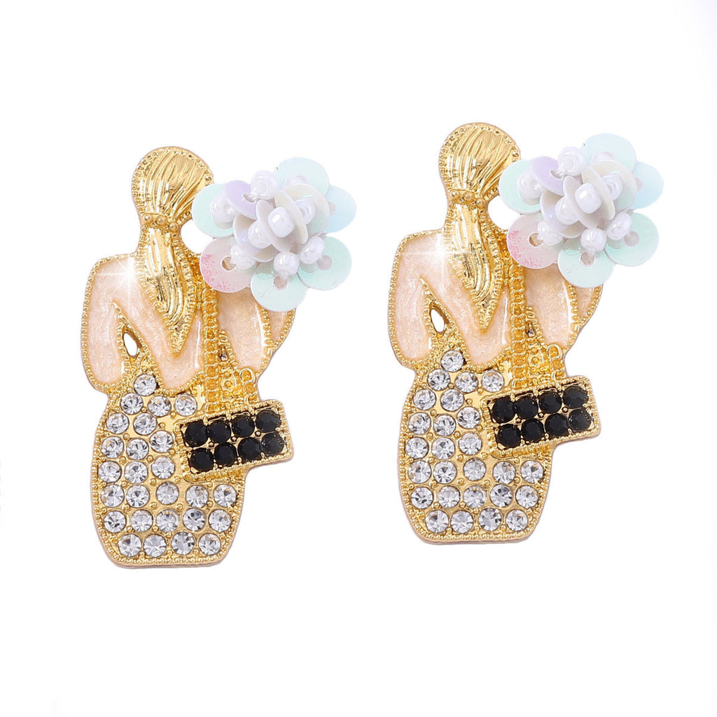 Stunning Pearl Earring for Daily Wear
