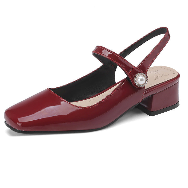 Graceful Orthopedic Sandals for Modern Look