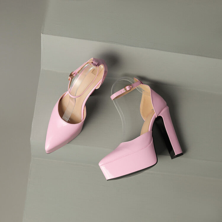 Chic Orthopedic Sandals with Unique Design