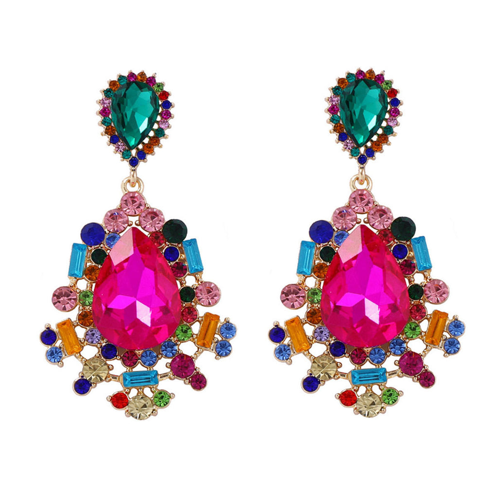 Charming Earring for Any Occasion