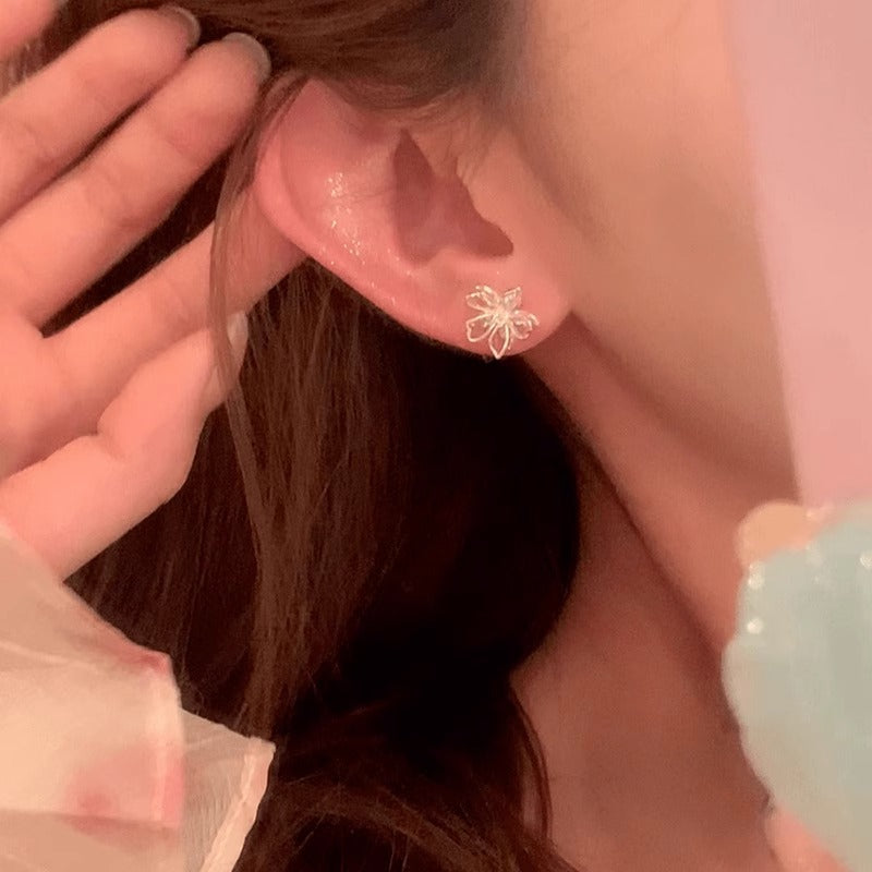 Charming Earring for Any Occasion