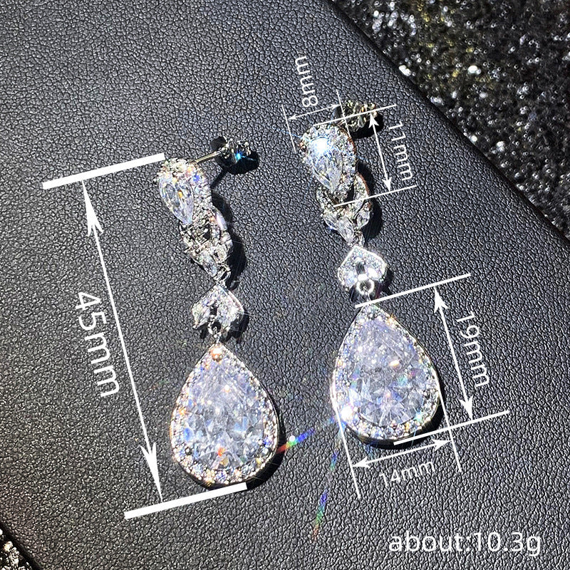 Romantic Earring for Special Moments