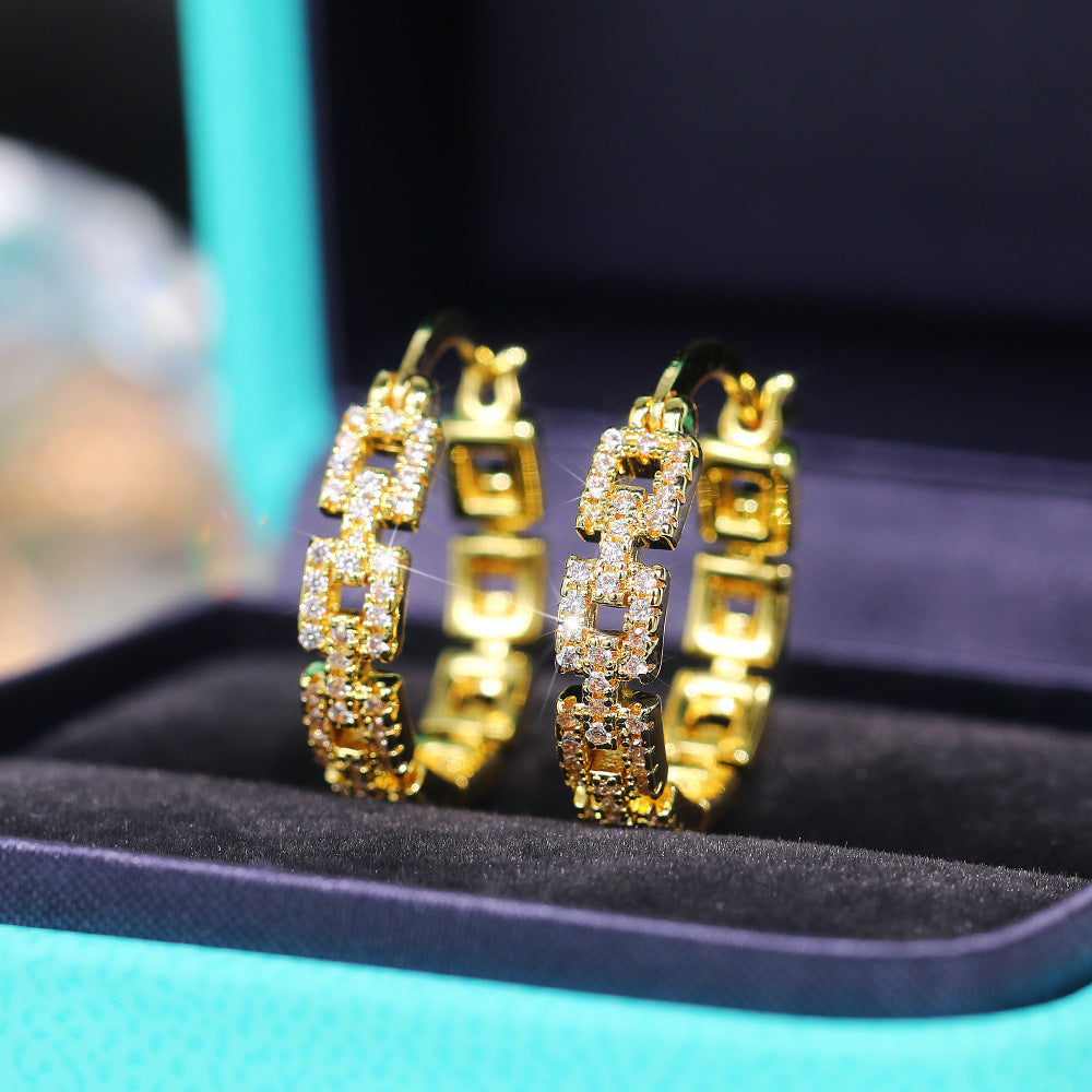 Stunning Earring for Daily Wear