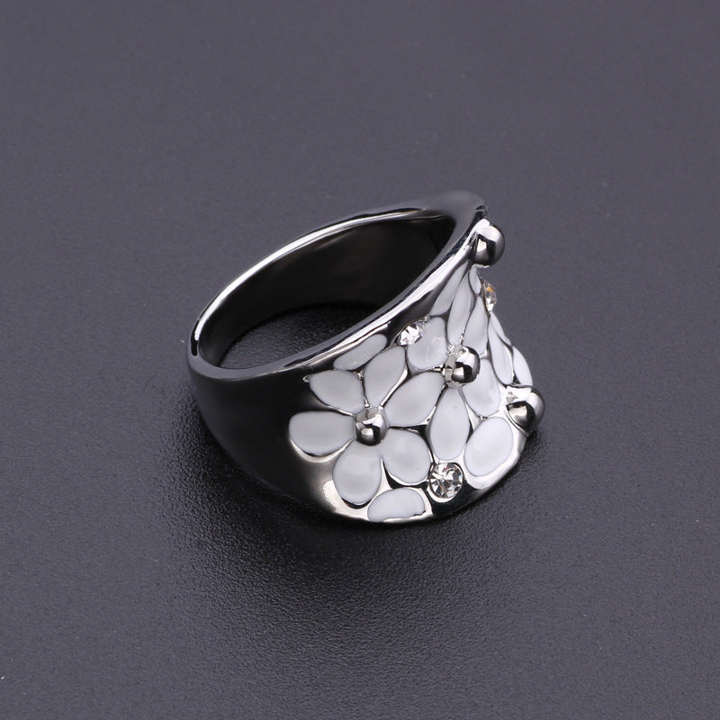 Charming Ring for Any Occasion