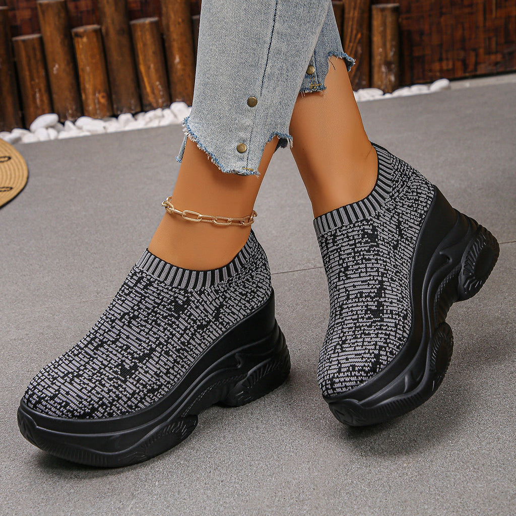 Graceful Orthopedic Shoes for Modern Look
