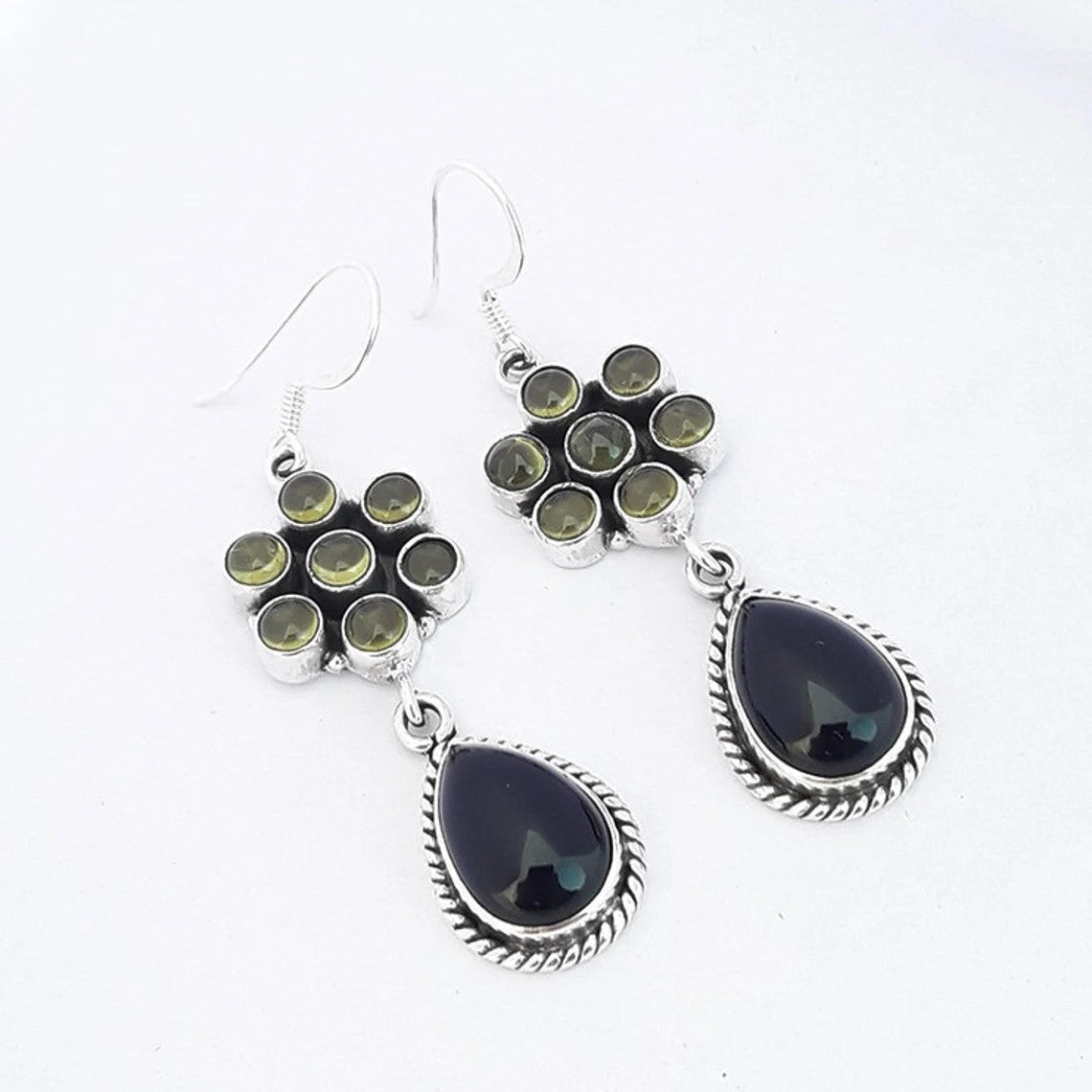Vintage Handmade Earring