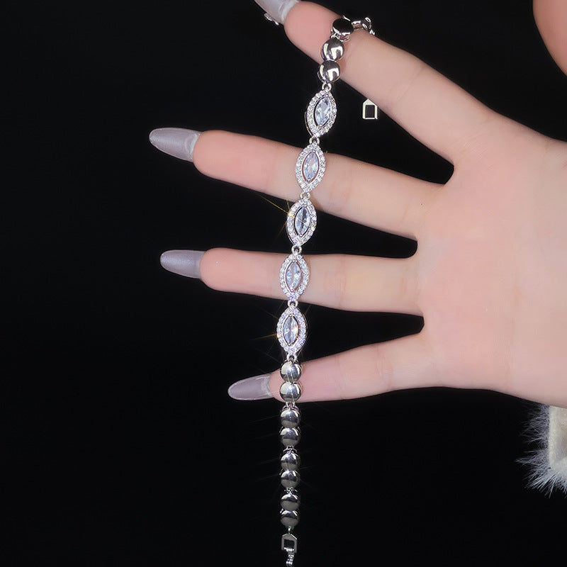Stunning Bracelet for Daily Wear