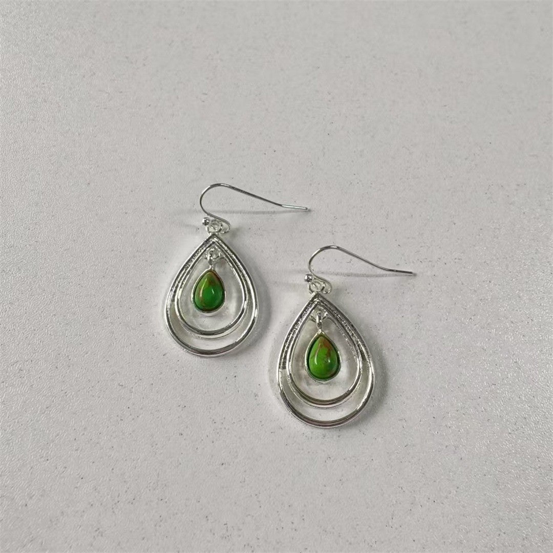 Classic Earring with Timeless Appeal