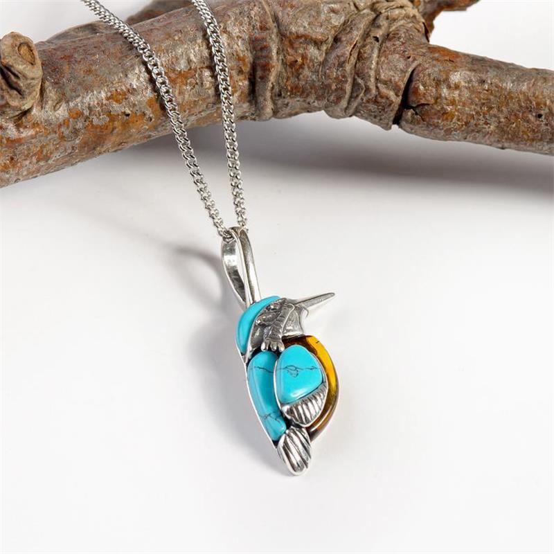 Stunning Silver Necklace for Daily Wear