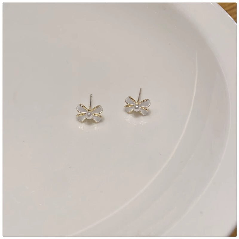 Vintage Handmade Pearl Earring