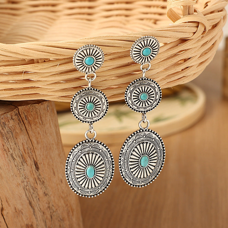 Beautiful Silver Earring with Unique Style