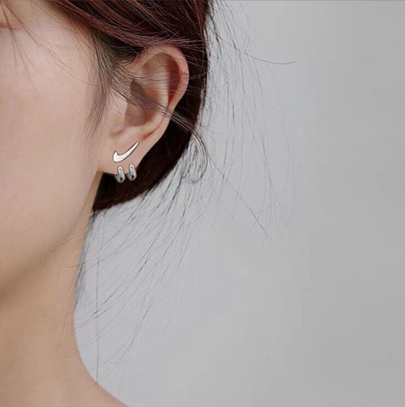 Classic Earring with Timeless Appeal
