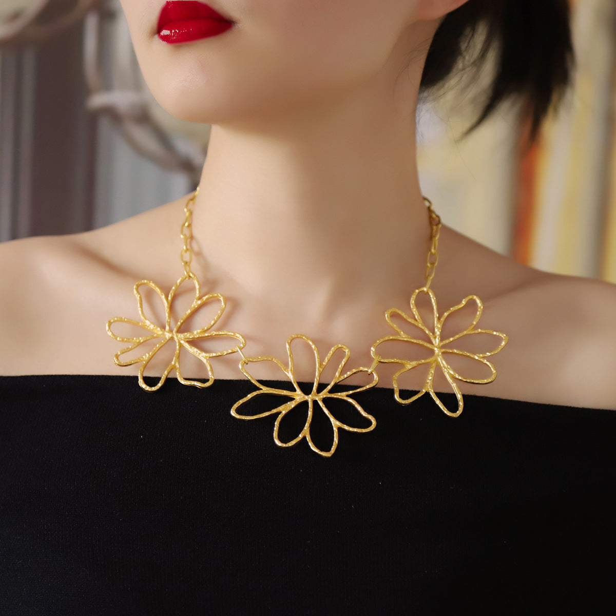 Romantic Necklace for Special Moments